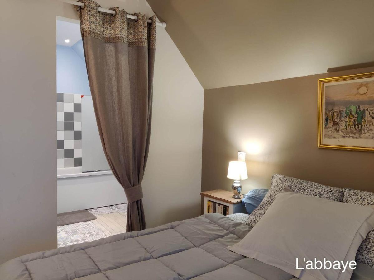 Du Cote De Chez Swann 1 Bed & Breakfast ทรูวิลล์-ซูร์-แมร์ ภายนอก รูปภาพ